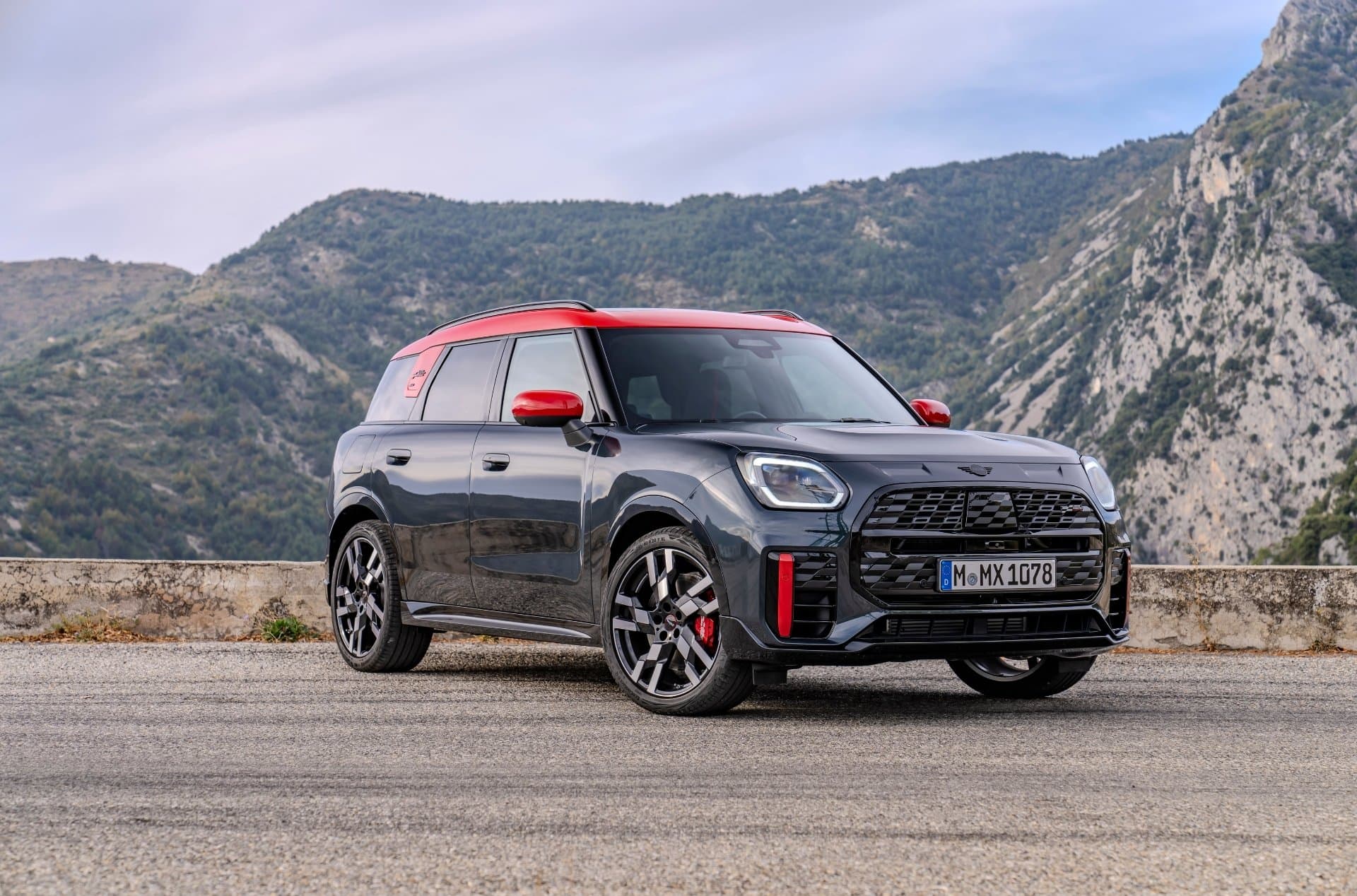 mini cooper compact SUV