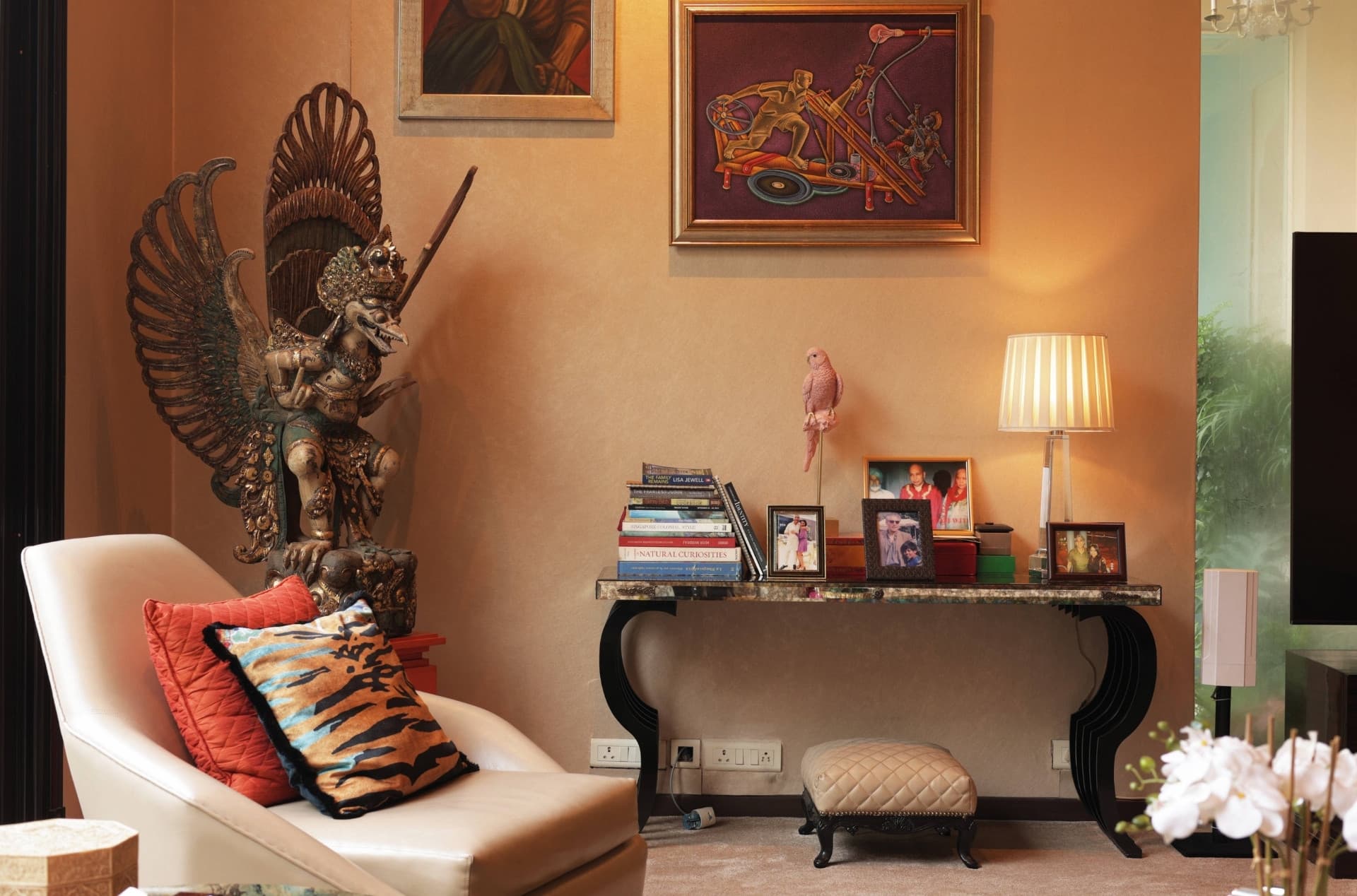 Raseel Gujral Ansal and Navin Ansal's Palatial Home