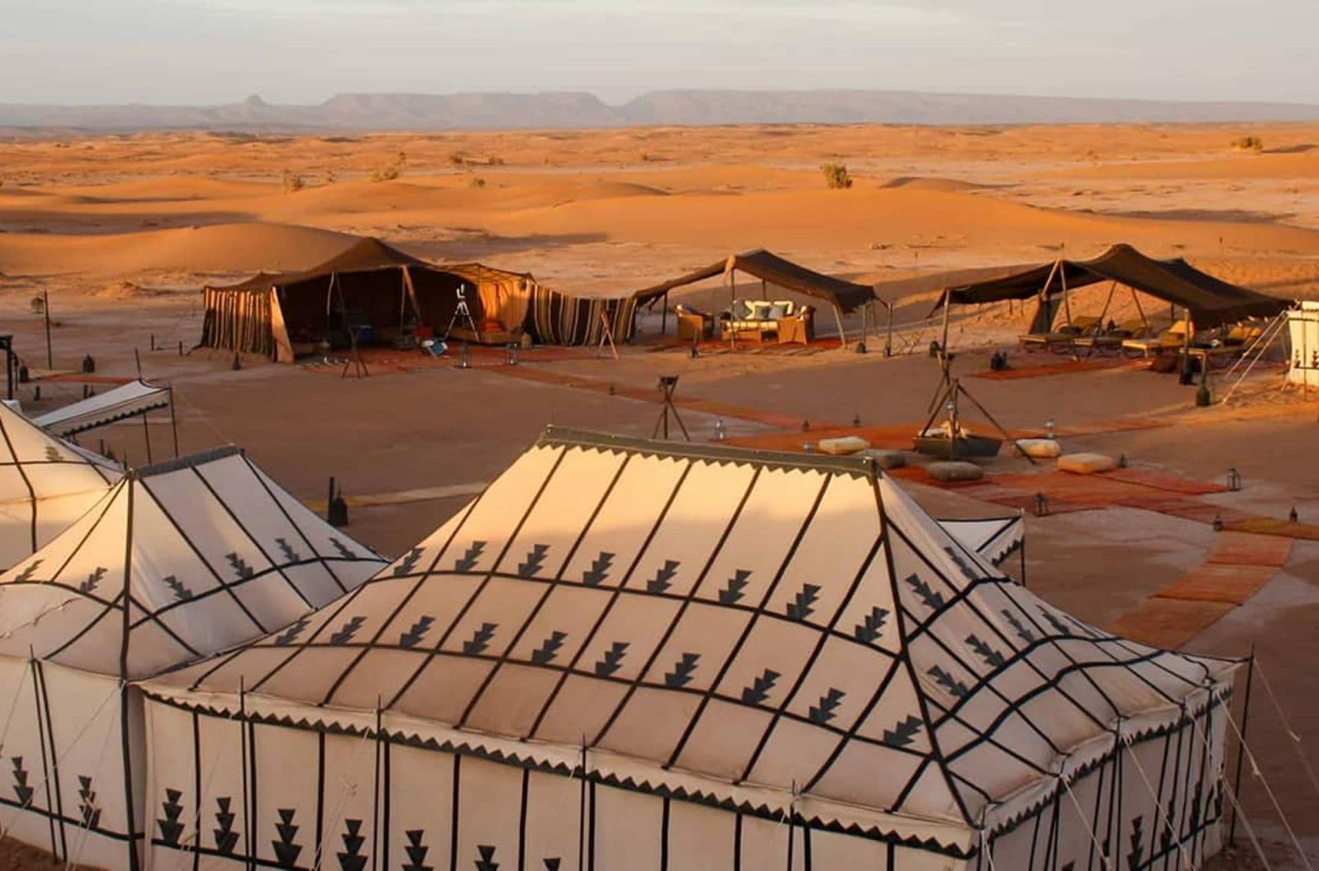 Nick & Bobo's Erg Chigaga, El Ghizlane, Morocco