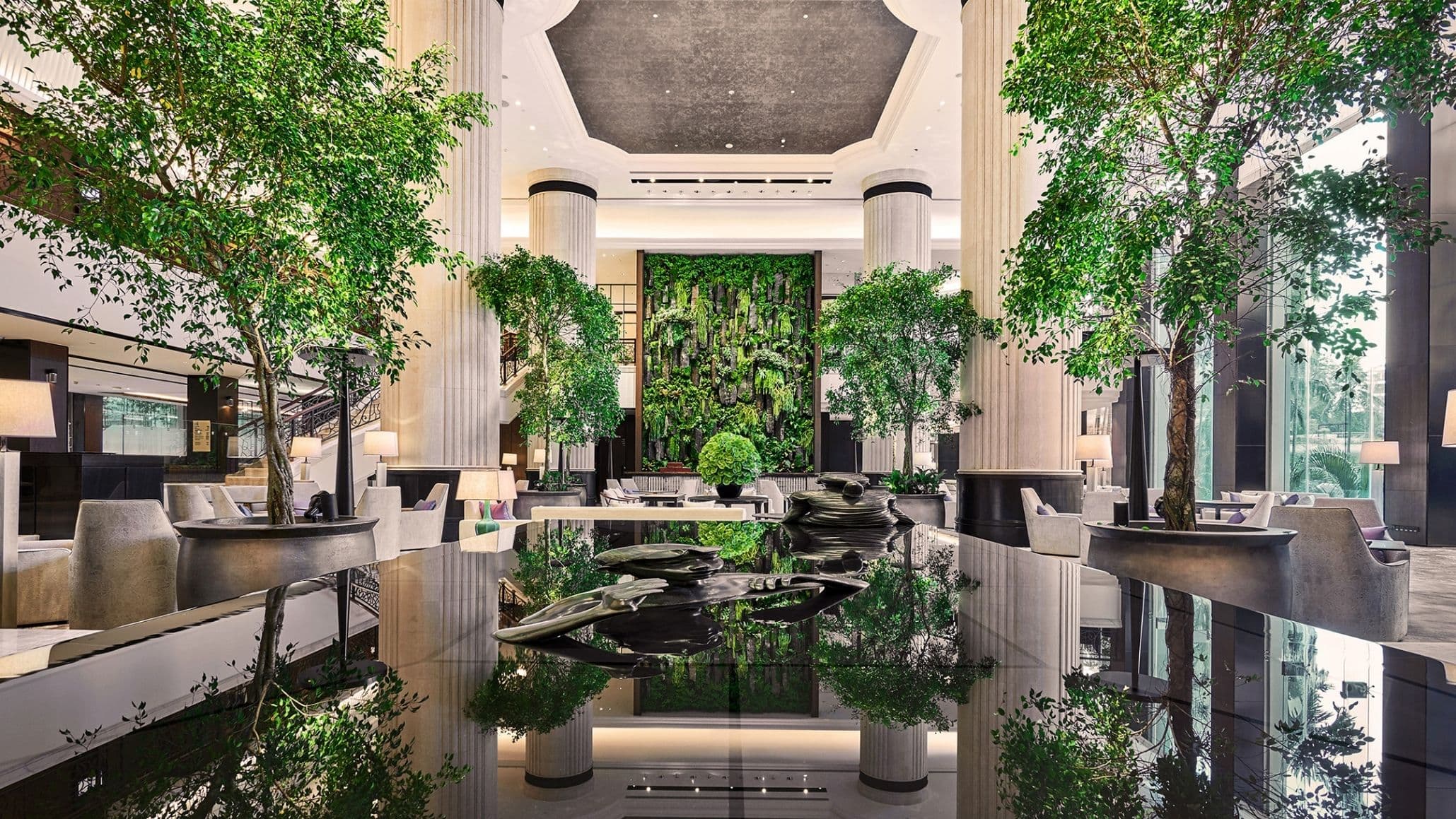 Tower wing at Shangri-La Singapore