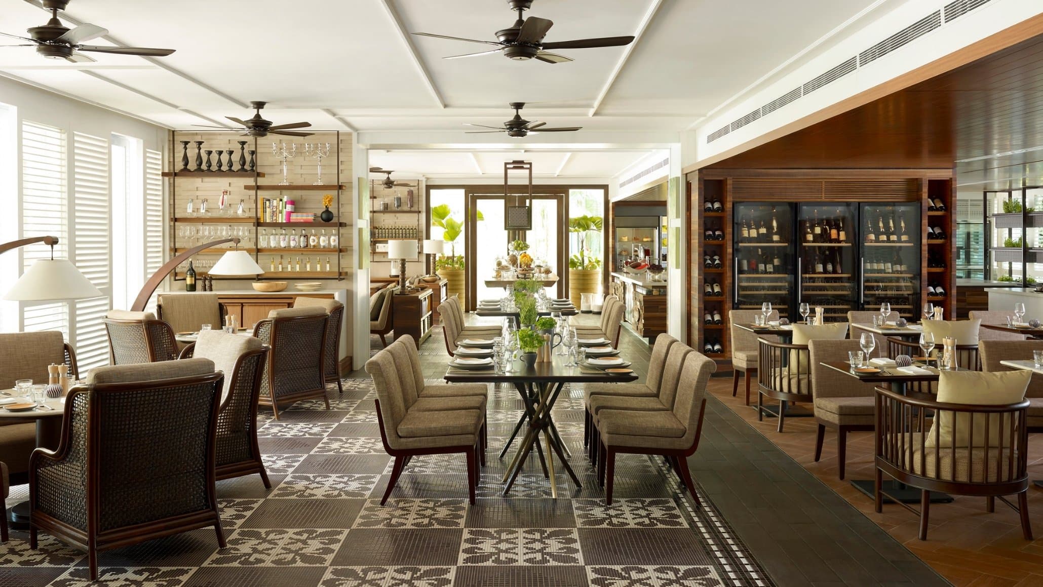 restaurant at Shangri-La Singapore